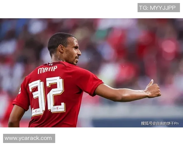 伤感足球巨星孤独身影背后未曾诉说的荣耀与泪水故事 伤感足球巨星孤独身影背后未曾诉说的荣耀与泪水故事