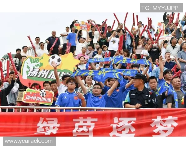 带布球星风采：那些足球场上以头巾展现个性的球员们