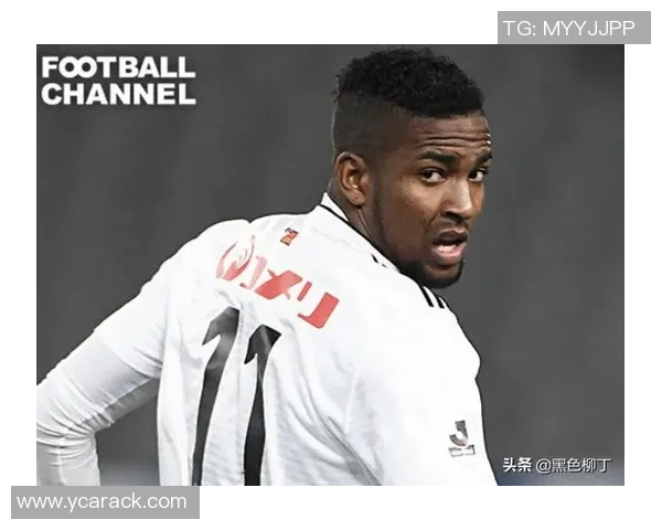 足球明星撕纸艺术创作教程 精彩图文教你打造独特球星肖像